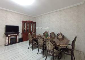 Дом 180м², 2-этажный, участок 8 сот.  