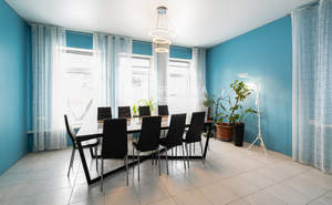 Дом 327м&sup2;, 2-этажный, участок 12 сот.  