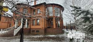 Дом 465м², 2-этажный, участок 14 сот.  