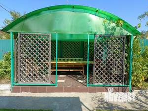 Дом 207м&sup2;, 2-этажный, участок 7 сот.  