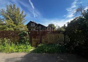 Дом 100м², 2-этажный, участок 6 сот.  