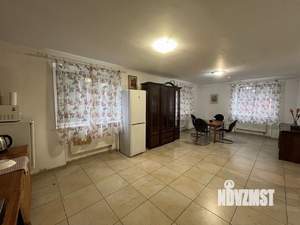 Дом 300м&sup2;, 2-этажный, участок 4 сот.  