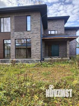 Дом 310м², 2-этажный, участок 11 сот.  