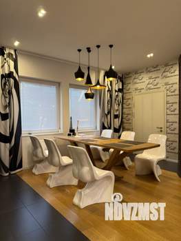 Таунхаус 240м², 3-этажный, участок 2 сот.  