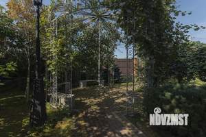 Коттедж 470м², 2-этажный, участок 16 сот.  