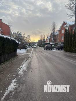 Таунхаус 201м², 4-этажный, участок 2 сот.  