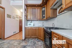 Таунхаус 180м², 3-этажный, участок 2 сот.  