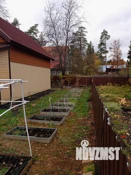 Дом 100м&sup2;, 2-этажный, участок 4 сот.  