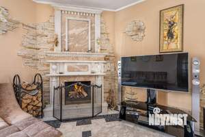 Дом 400м&sup2;, 2-этажный, участок 7 сот.  