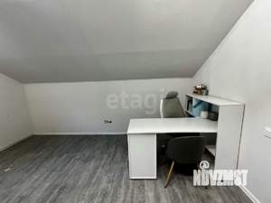 Дом 100м&sup2;, 2-этажный, участок 6 сот.  