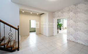 Дом 327м&sup2;, 2-этажный, участок 12 сот.  