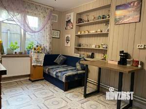 Дом 150м&sup2;, 2-этажный, участок 1 сот.  