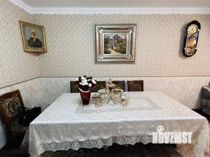 Коттедж 242м&sup2;, 2-этажный, участок 9 сот.  