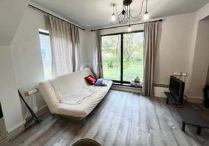 Дом 100м², 2-этажный, участок 6 сот.  