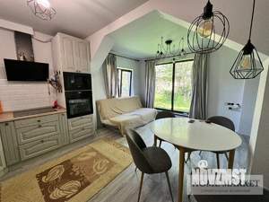Коттедж 100м², 2-этажный, участок 6 сот.  