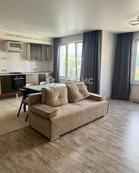 Дом 161м&sup2;, 4-этажный, участок 2 сот.  