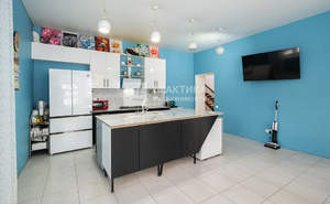 Дом 327м&sup2;, 2-этажный, участок 12 сот.  