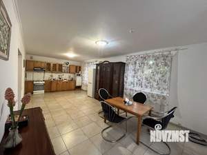 Дом 300м&sup2;, 2-этажный, участок 4 сот.  