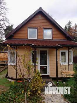 Дом 100м&sup2;, 2-этажный, участок 4 сот.  