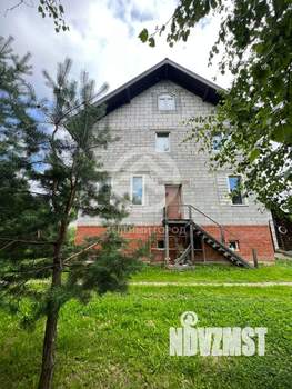 Дом 285м², 2-этажный, участок 14 сот.  