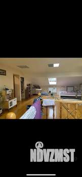 Дом 400м&sup2;, 3-этажный, участок 850 сот.  