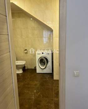 Дом 161м&sup2;, 4-этажный, участок 2 сот.  