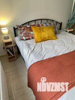 Студия квартира, посуточно, 35м2, 7/13 этаж