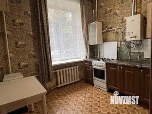 3-к квартира, на длительный срок, 90м2, 1/3 этаж
