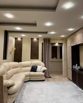 2-к квартира, на длительный срок, 77м2, 8/12 этаж