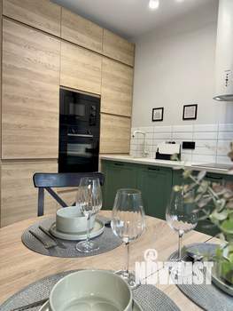 Студия квартира, посуточно, 35м2, 7/12 этаж