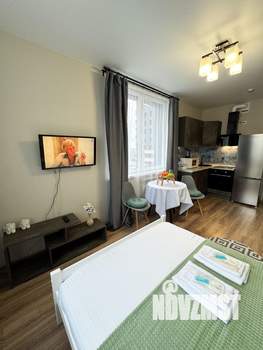 Студия квартира, посуточно, 30м2, 14/23 этаж