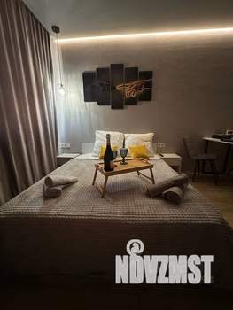 Студия квартира, посуточно, 30м2, 14/23 этаж