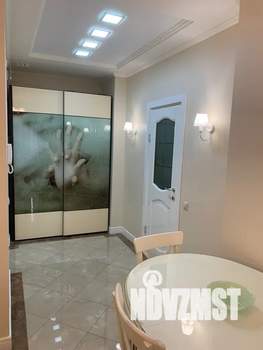 2-к квартира, посуточно, 40м2, 3/17 этаж