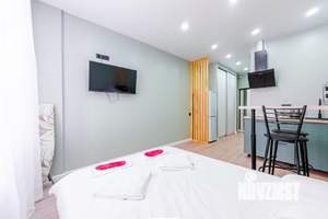 Студия квартира, посуточно, 25м2, 11/18 этаж