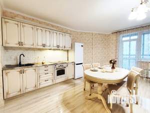 Студия квартира, на длительный срок, 44м2, 4/24 этаж