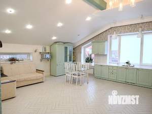 3-к квартира, на длительный срок, 130м2, 2/2 этаж