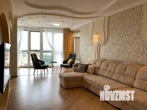 2-к квартира, посуточно, 53м2, 24/25 этаж