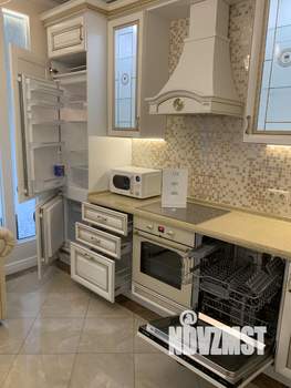 2-к квартира, посуточно, 40м2, 3/17 этаж