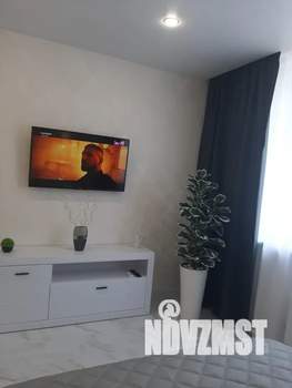 Студия квартира, посуточно, 32м2, 13/23 этаж