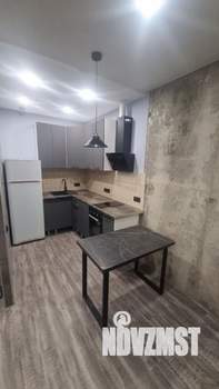 Студия квартира, на длительный срок, 38м2, 17/18 этаж