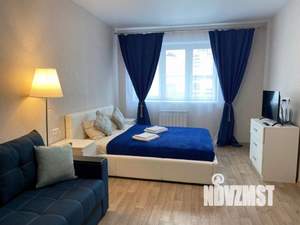 1-к квартира, посуточно, 40м2, 1/1 этаж