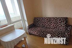 1-к квартира, посуточно, 40м2, 8/22 этаж