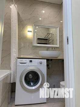 Студия квартира, посуточно, 25м2, 14/23 этаж