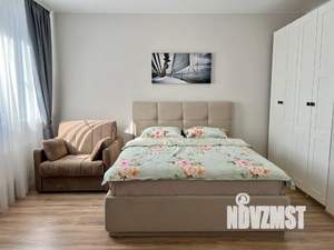 Студия квартира, посуточно, 30м2, 15/23 этаж