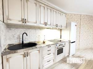 Студия квартира, на длительный срок, 44м2, 4/24 этаж