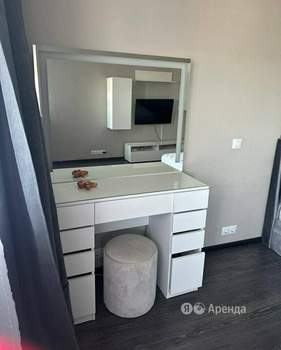 Студия квартира, на длительный срок, 40м2, 13/23 этаж