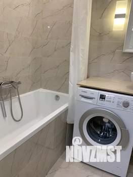 Студия квартира, посуточно, 25м2, 14/23 этаж