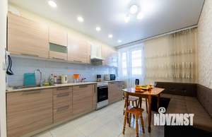 1-к квартира, посуточно, 47м2, 1/1 этаж