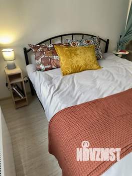 Студия квартира, посуточно, 35м2, 7/12 этаж