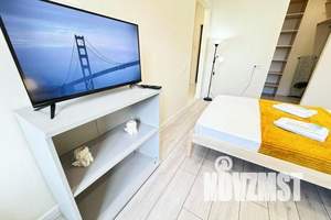 1-к квартира, посуточно, 40м2, 12/23 этаж